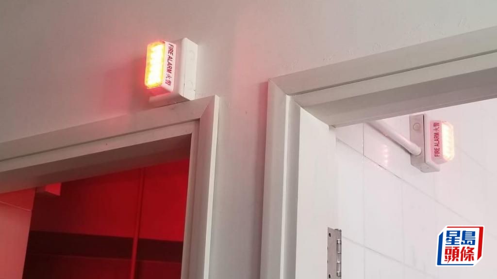 现时全港有近4.8万人听觉有困难，当中公屋听障住户可免费申请安装「火警闪灯装置」。 受访者提供