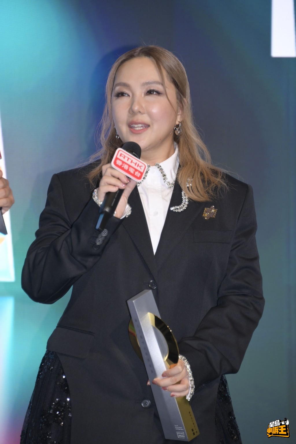 早前剛渡過了44歲生日。