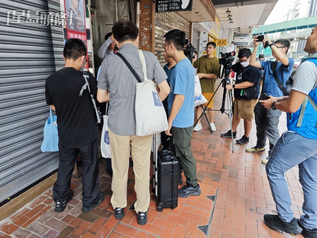 機電署人員到場搜證。梁國峰攝 機電署人員到場搜證。梁國峰攝