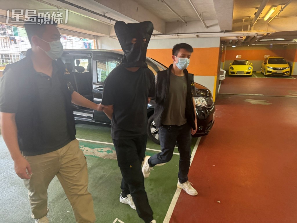 無業男涉8宗出租車位騙案被捕。