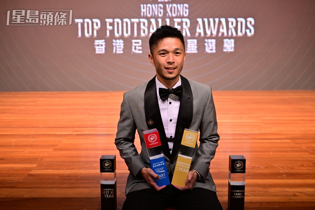 陳柏鴻兒子陳肇鈞是香港出色的運動員，剛榮膺香港足球先生榮耀。