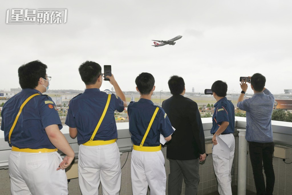 青年起航計劃料1年內約450人次參與。