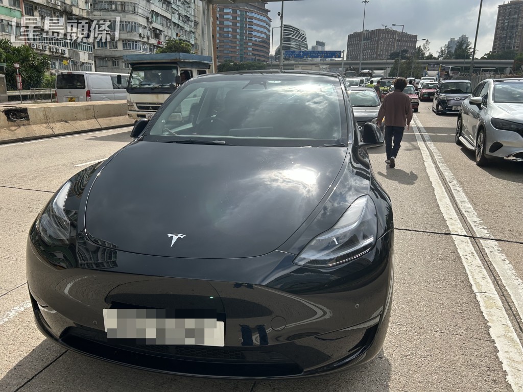 涉事Tesla。