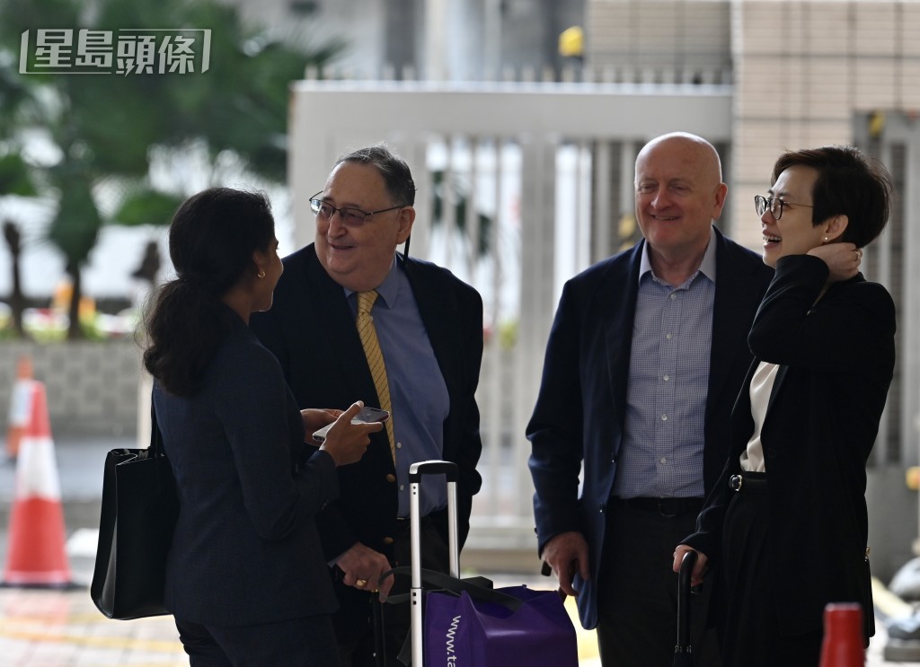 Leslie Harry Swann 脫罪後離開法庭。鍾健華攝
