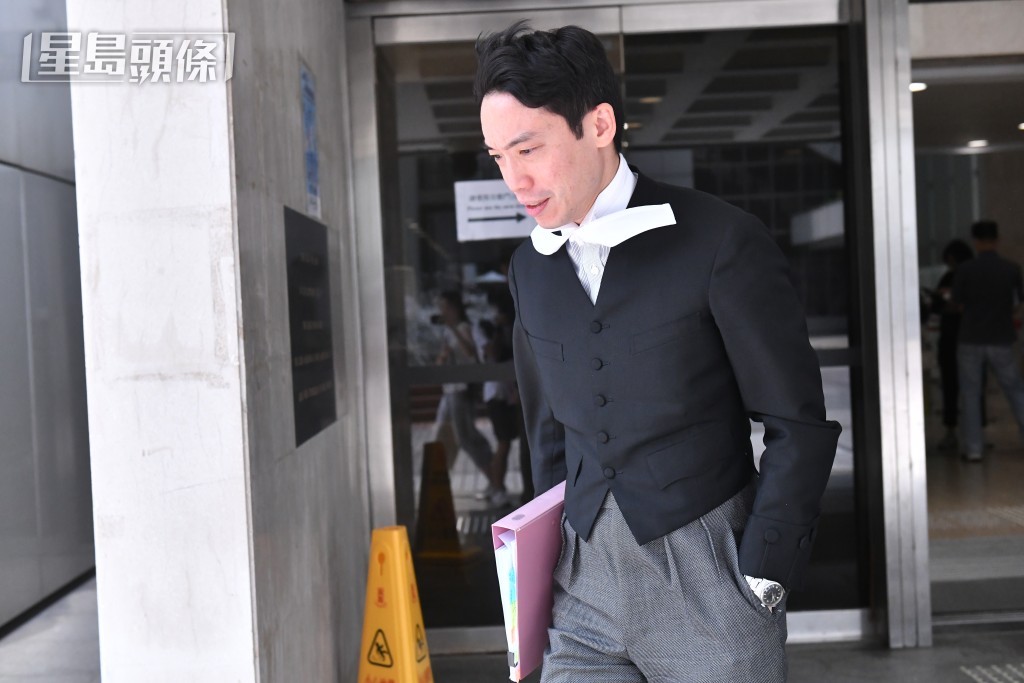 代表通訊局的陳樂信資深大律師。陳極彰攝 代表通訊局的陳樂信資深大律師。陳極彰攝