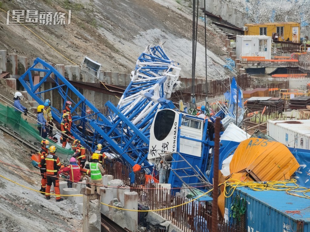 秀茂坪安達臣道地盤去年發生天秤倒塌致命工業意外，造成3死6傷。資料圖片