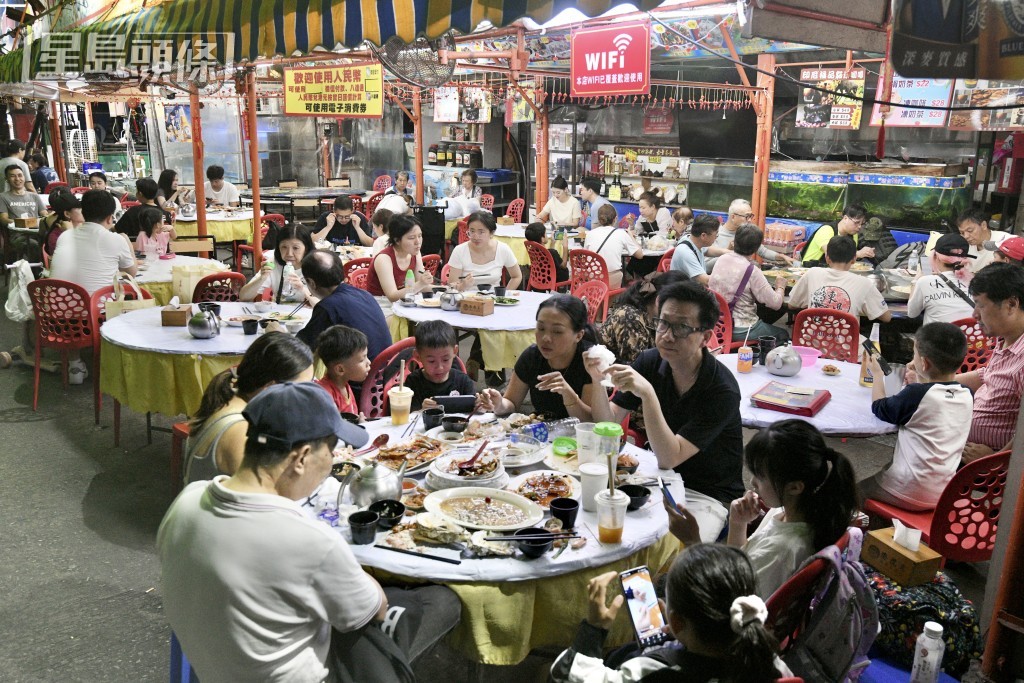 食肆生意額理想。資料圖片 食肆生意額理想。資料圖片