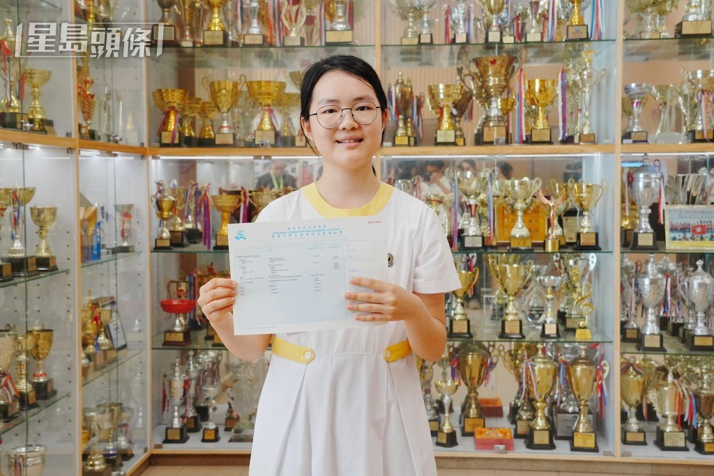 王苑廷中一便加入學校手球隊,曾參與校際比賽。汪旭峰攝 王苑廷中一便加入學校手球隊,曾參與校際比賽。汪旭峰攝