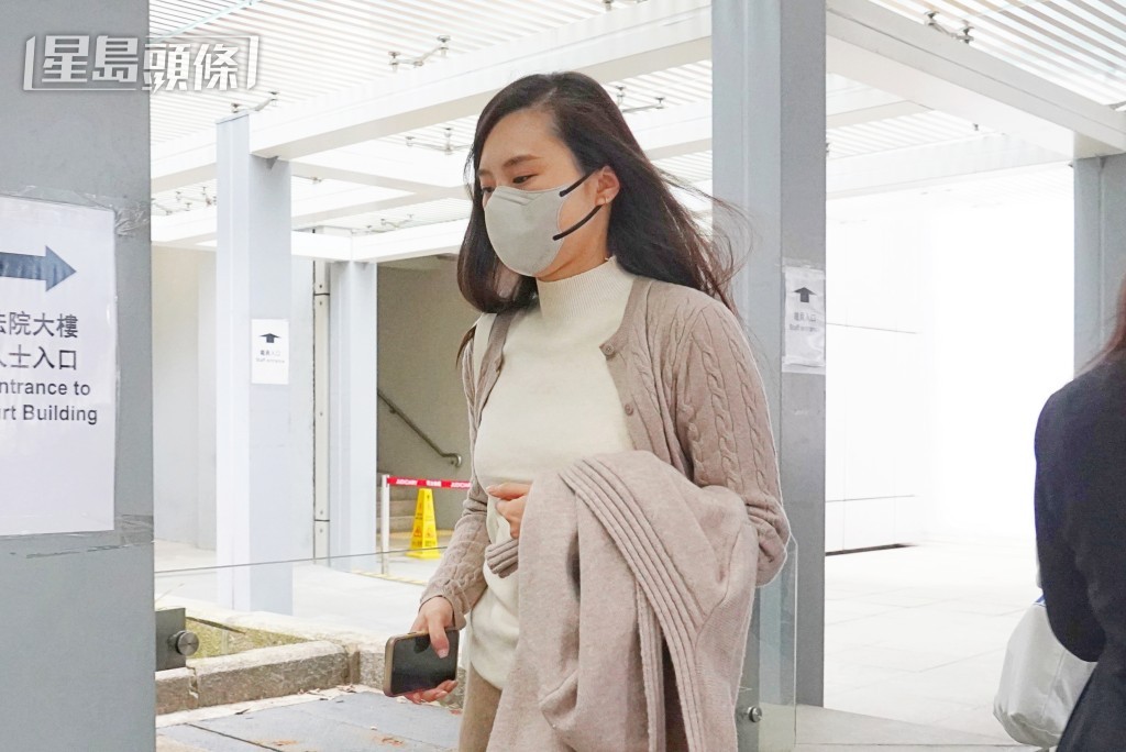 被告楊怡斯被指與人於2020年2月與人於羅湖港鐵站車廂內放置炸彈。資料圖片 被告楊怡斯被指與人於2020年2月與人於羅湖港鐵站車廂內放置炸彈。資料圖片