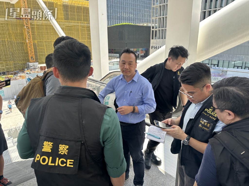 在場亦有港鐵代表。梁國峰攝 在場亦有港鐵代表。梁國峰攝