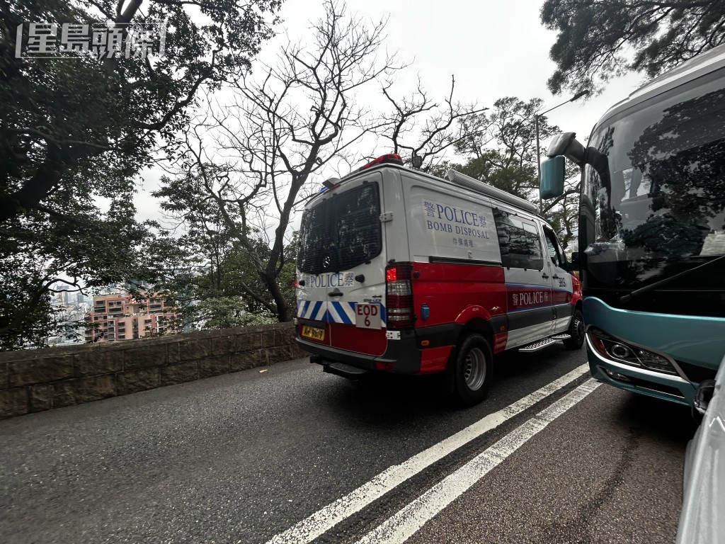 爆炸品處理課到場處理。