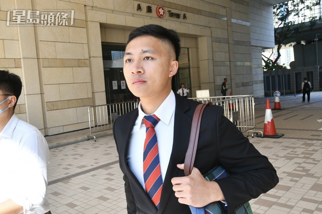 消防通訊中心隊目江學智指，已按死者提供位置調派救護車。盧江球攝