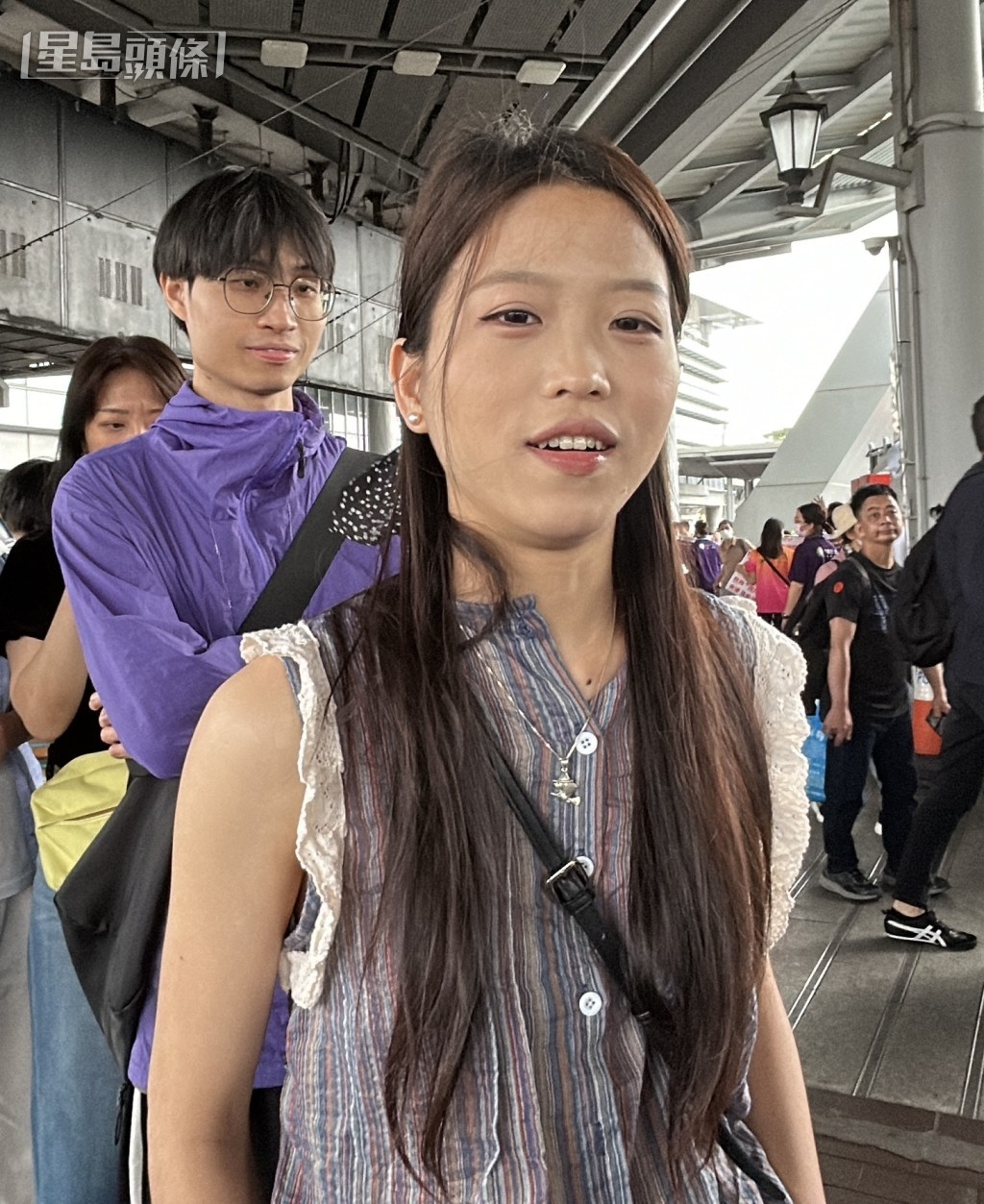 廣東旅客陳小姐首次來港,笑言:「放假就係想去玩吓。」 廣東旅客陳小姐首次來港,笑言:「放假就係想去玩吓。」