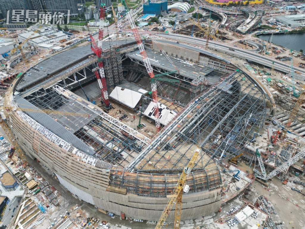 啟德體育園主場館正如火如荼興建中。資料圖片