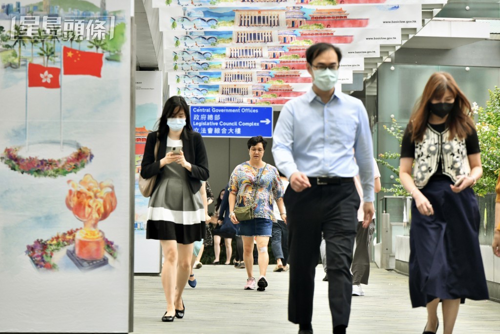 吸引就读内地大学的香港学生加入公务员团队。资料图片
