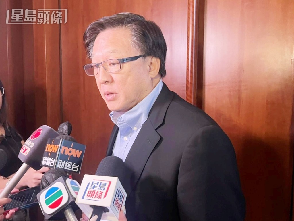 何君堯表示,做事應重質素而非「睇量」。林彥汛攝 何君堯表示,做事應重質素而非「睇量」。林彥汛攝