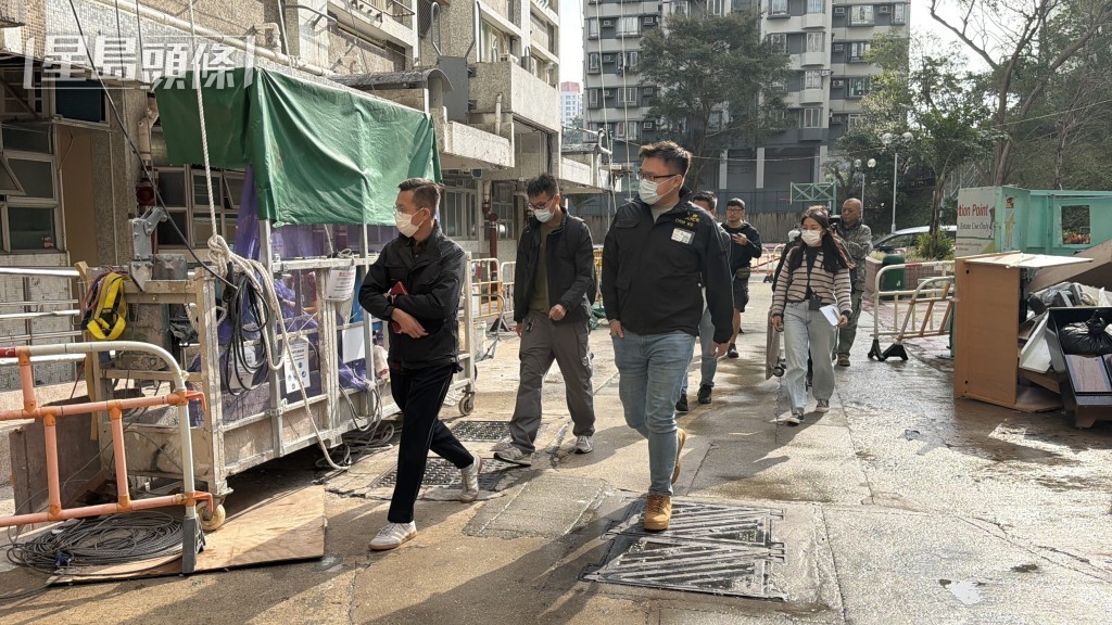 重案組探員到場。