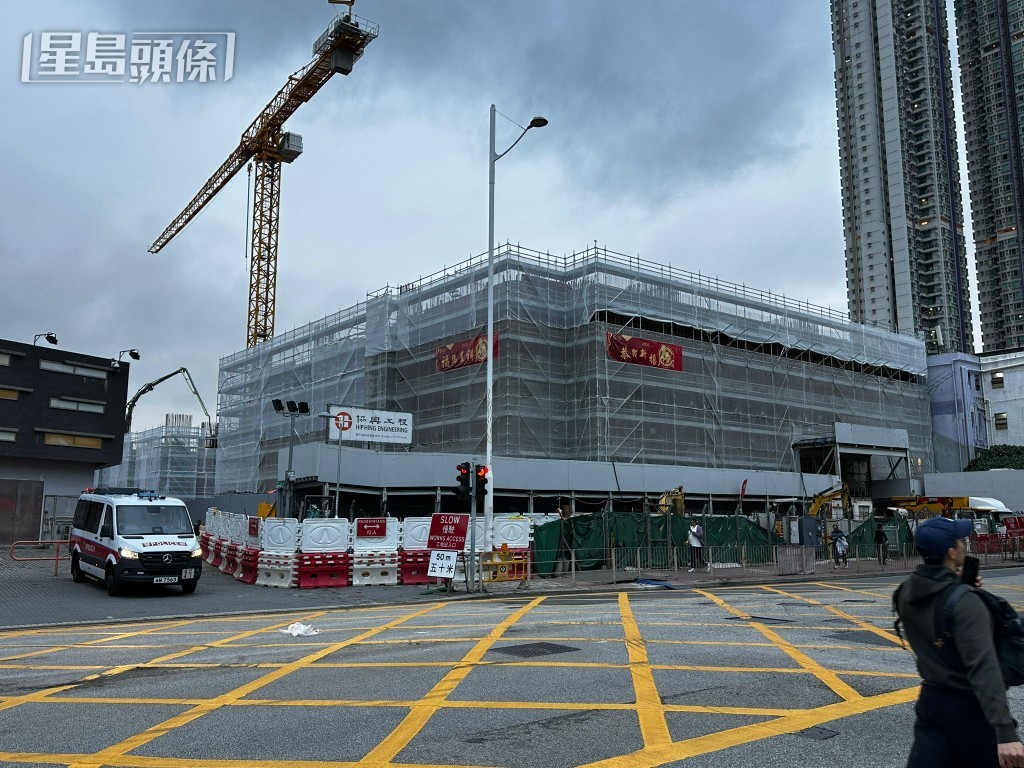 現場為土瓜灣道與木廠街交界的地盤。