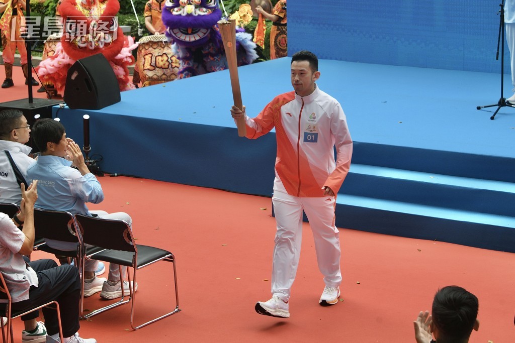 黃鎮廷負責第一棒。陳浩元攝 黃鎮廷負責第一棒。陳浩元攝