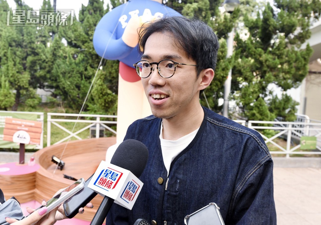 以充氣公仔展出作品「Siu Ming The Reader」的設計師Kila Cheung。