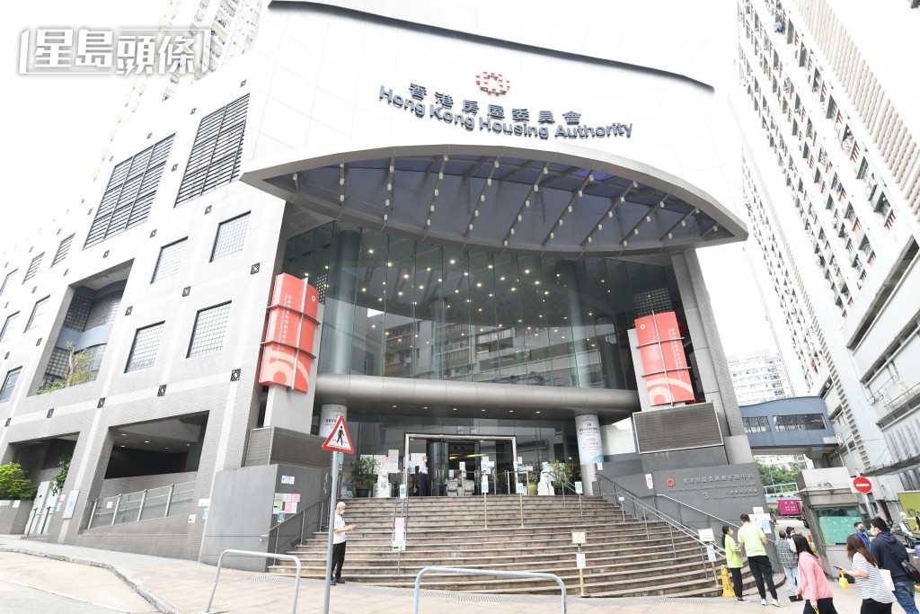 房委會宣布，明日（5日）上午10時30分為「出售居者有其屋計劃單位2023及「白表居屋第二市場計劃2023」的申請舉行攪珠儀式。資料圖片