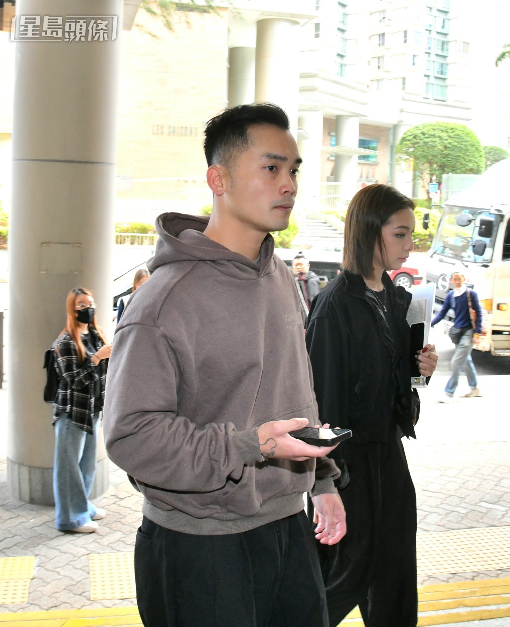 趙敬賢出庭應訊。何健勇攝