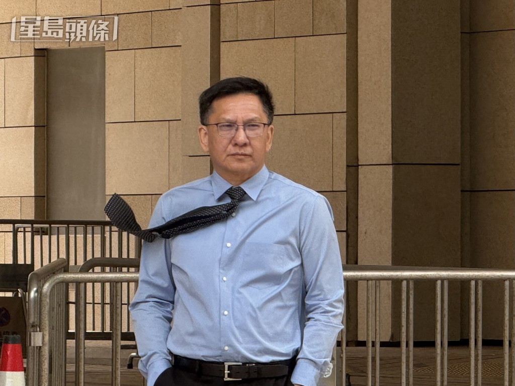 北区医院急症室高级医生郑志翀否认,当日面对家属提供内地报告时曾称「唔信大陆嘢」。黄巧儿摄 北区医院急症室高级医生郑志翀否认,当日面对家属提供内地报告时曾称「唔信大陆嘢」。黄巧儿摄