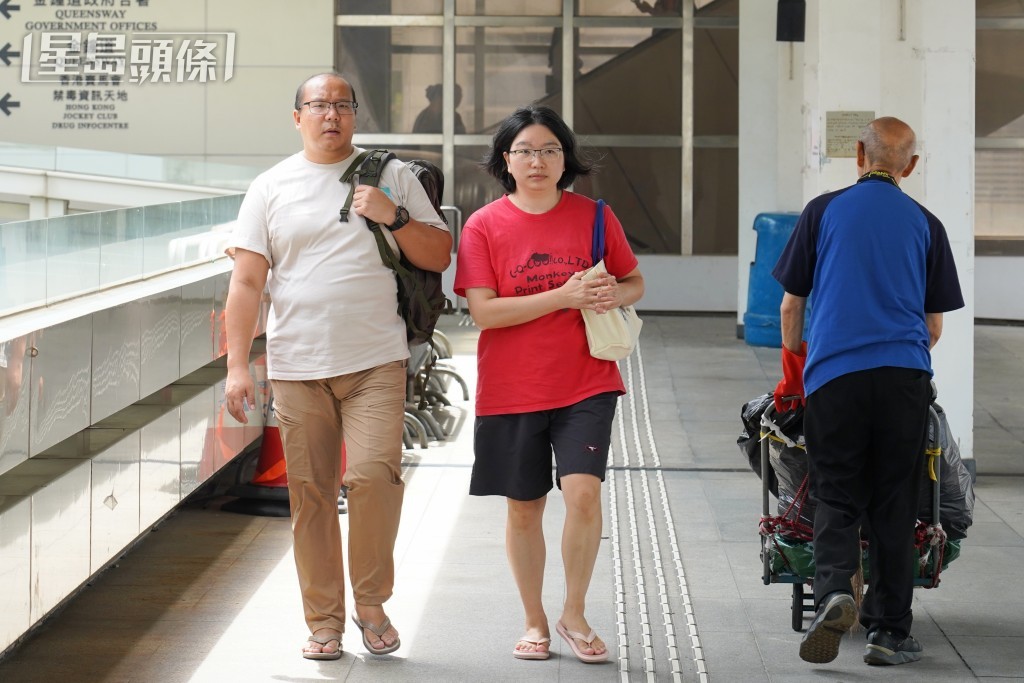 「非常父母」曾偉邦及關佩仙。葉偉豪攝 「非常父母」曾偉邦及關佩仙。葉偉豪攝