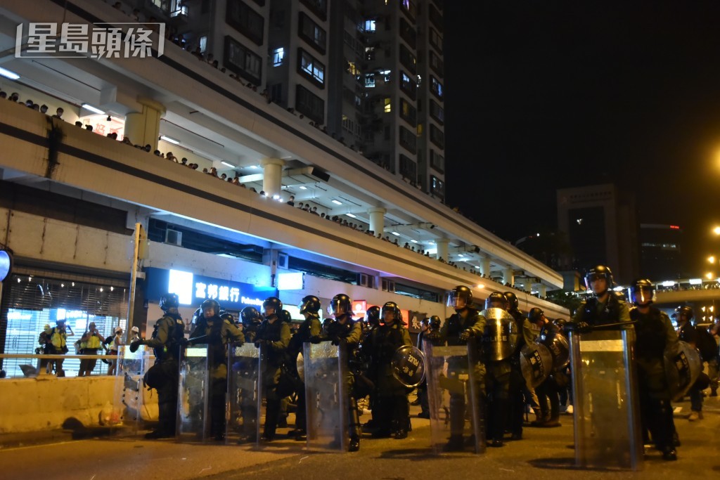 2019年7月网民发起沙田区游行集会爆发警民冲突。资料图片