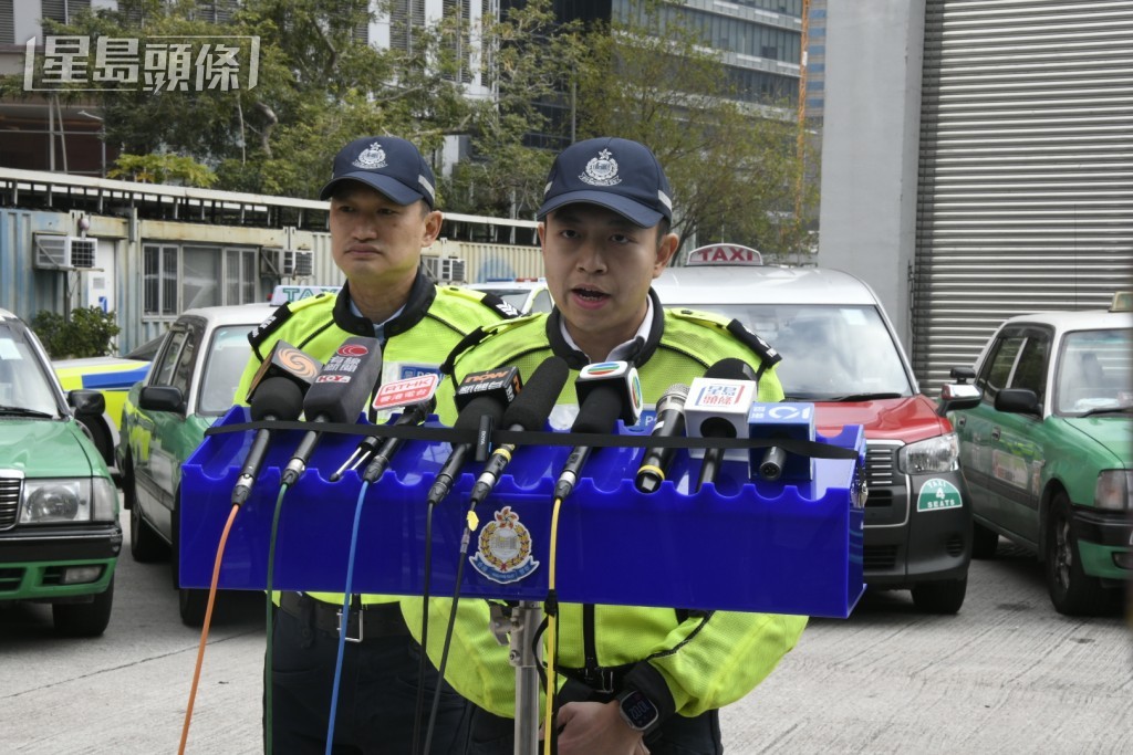 警方东九龙总区交通部执行及管制组特遣队潘俊豪(右)。 警方东九龙总区交通部执行及管制组特遣队潘俊豪(右)。