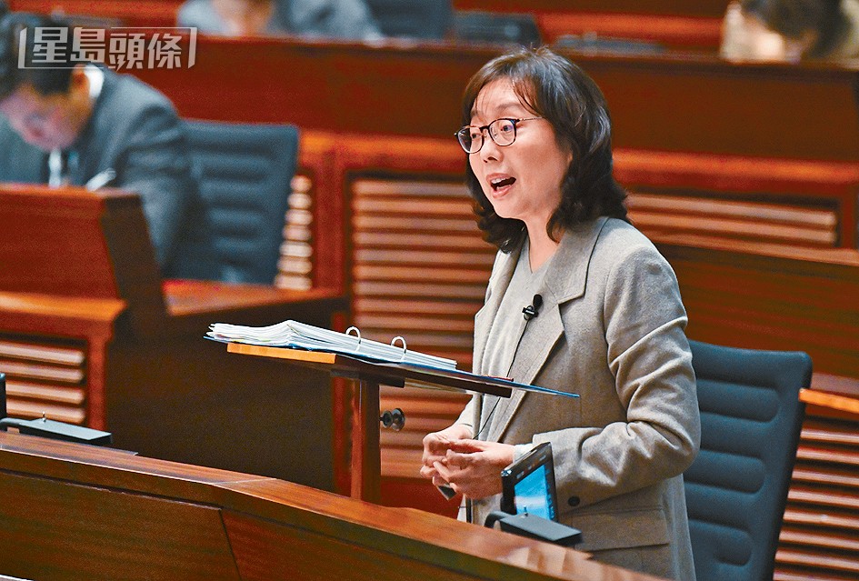 甯漢豪指聯用大樓最新建設費用為約97億元,較今年5月底估算減少約2.6億元(約2.6%)。資料圖片 甯漢豪指聯用大樓最新建設費用為約97億元,較今年5月底估算減少約2.6億元(約2.6%)。資料圖片