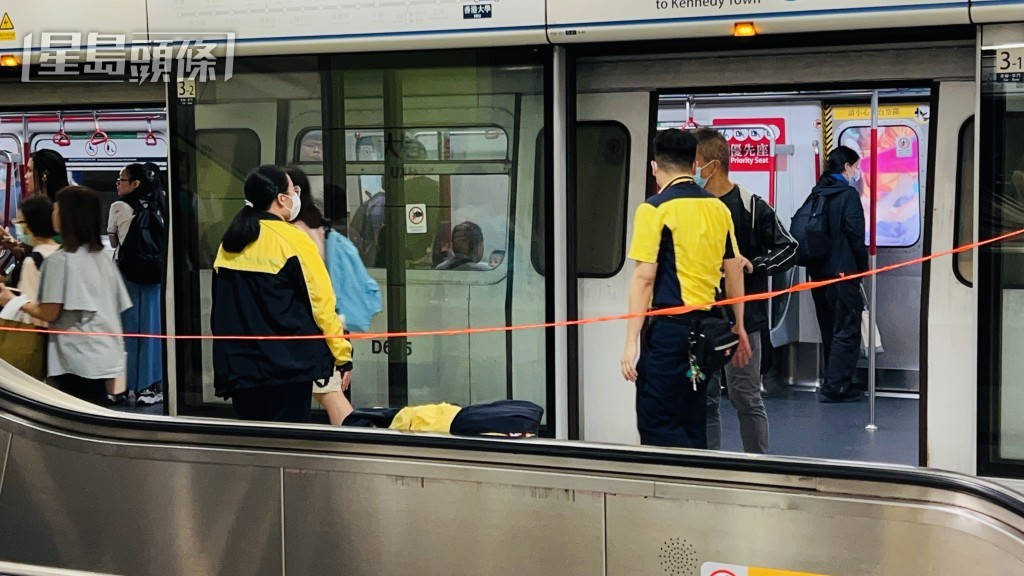 事故期間維持正常列車服務。