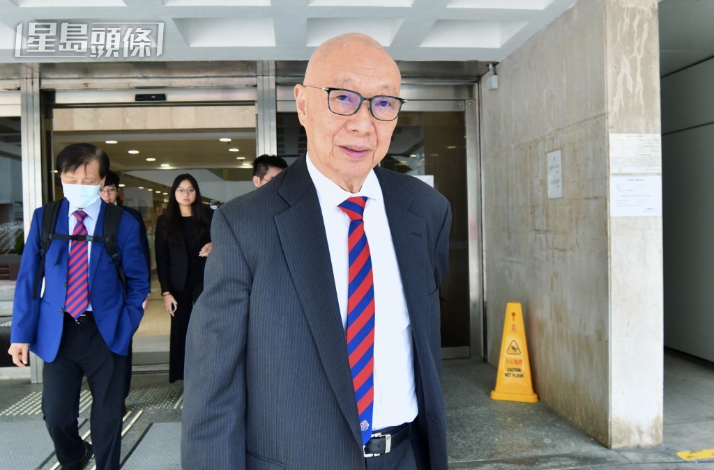 原告之一顧明均。盧江球攝 原告之一顧明均。盧江球攝