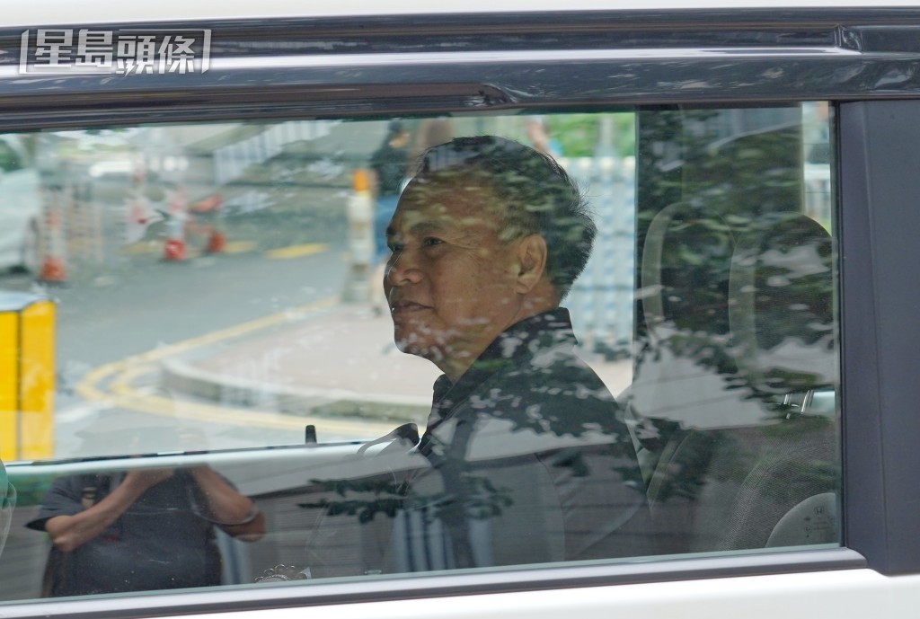 港燈時任大偈方帶勝稱,南丫四號兩艙間存在開口,與其他船比較特別不同。葉偉豪攝 港燈時任大偈方帶勝稱,南丫四號兩艙間存在開口,與其他船比較特別不同。葉偉豪攝