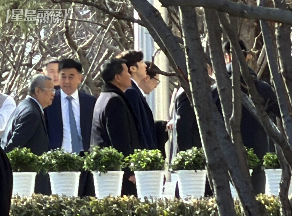 全國政協人口資源環境委員會副主任蔡加讚。 全國政協人口資源環境委員會副主任蔡加讚。