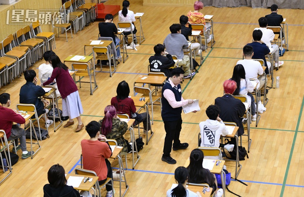 今年為首屆公民與社會發展科開考,整體達標率為94.1%。資料圖片 今年為首屆公民與社會發展科開考,整體達標率為94.1%。資料圖片