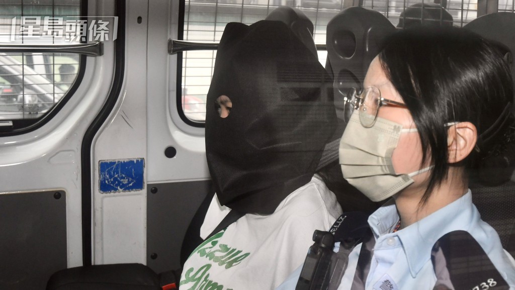 女被告VY Thi Lieu由警車押解到庭應訊。盧江球攝 女被告VY Thi Lieu由警車押解到庭應訊。盧江球攝