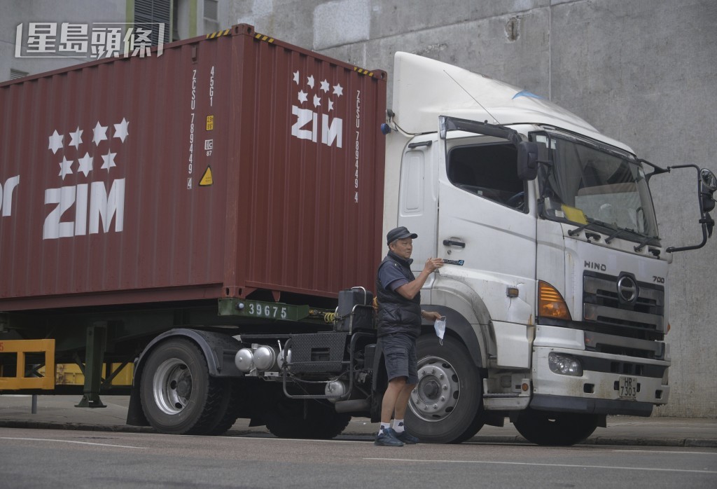 運輸界憂補貼落在油公司口袋。資料圖片 運輸界憂補貼落在油公司口袋。資料圖片
