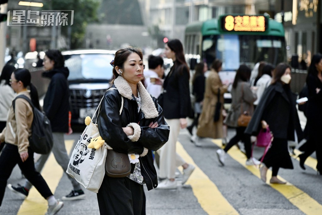 鄭恩賜提醒市民，強積金是長線退休儲蓄計劃，毋須過分擔心短期波動。資料圖片