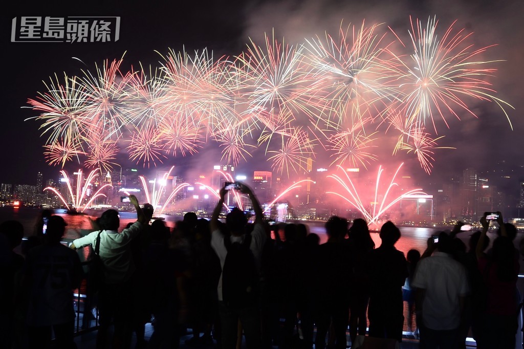 记者会将阐述烟花汇演的详情及安排。资料图片 记者会将阐述烟花汇演的详情及安排。资料图片