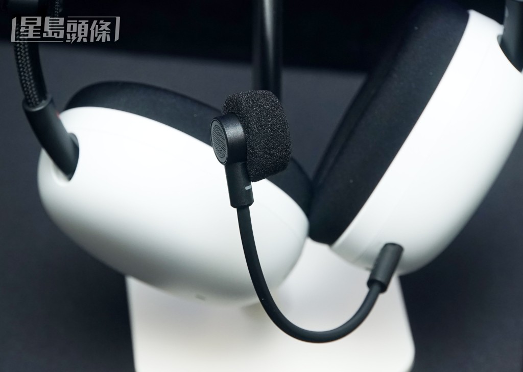 高指向心形波束懸收音咪，收音淸晰兼有效降噪。