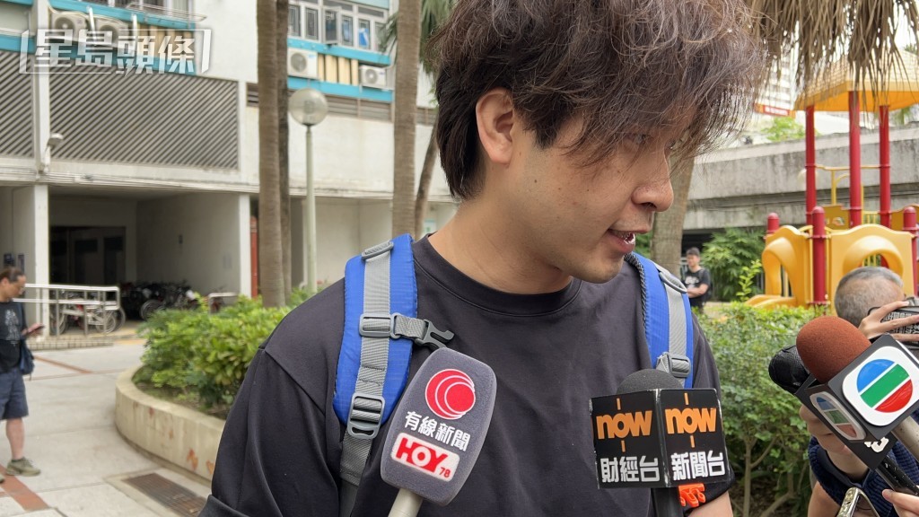 崔先生的宏昌閣單位堆積大量「外來物」，他形容只「希望件事能夠得到合意同體面嘅處理」。蔡楚輝攝