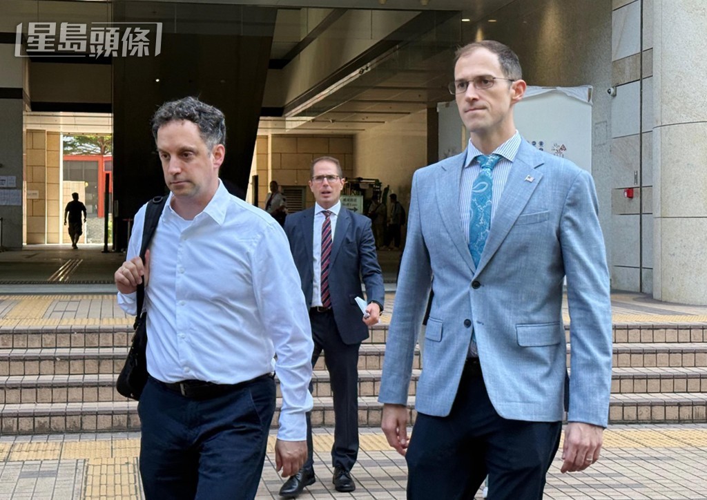 多國領事代表到庭旁聽。黃巧兒攝