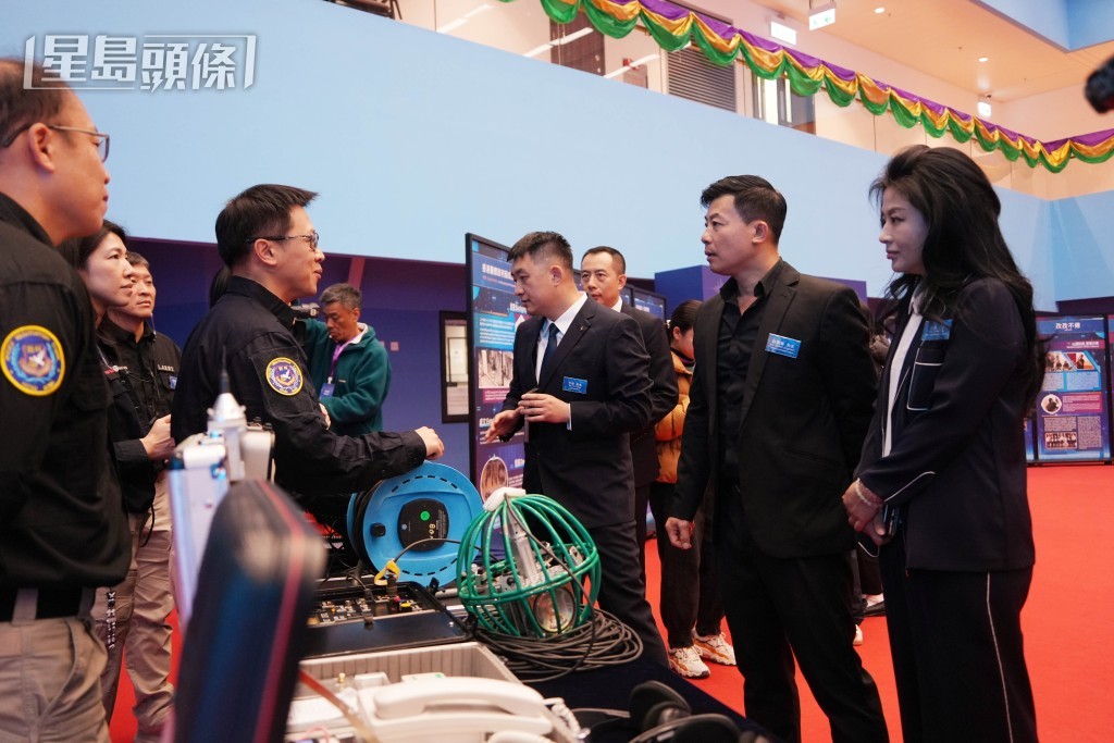 各代表透過參與研討會和展覽，促進意見交流及經驗分享。