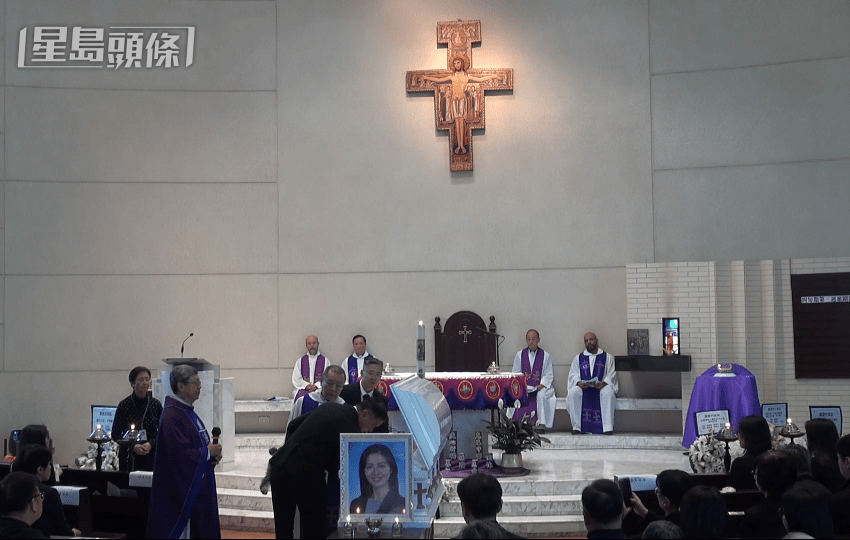 黄咏仪医生逾越圣祭（3月12日）上午在马鞍山天主教圣方济堂举行。