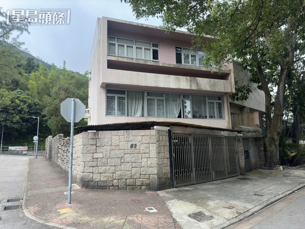 現場白建時道是港島傳統豪宅地段。梁國峰攝
