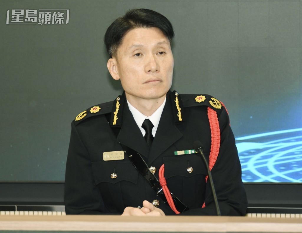 海關副關長（管制及執法）胡偉軍。