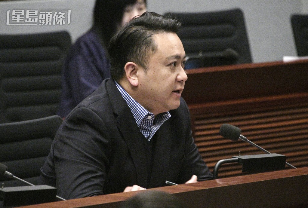 李世荣询问当局何时引入人工智能翻看和检控闭路电视。资料图片