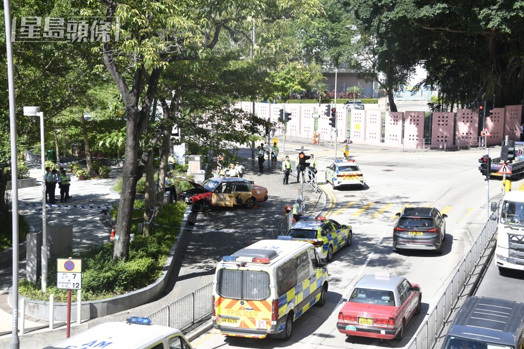 現場為彩霞道及振華道交界。楊偉亨攝 現場為彩霞道及振華道交界。楊偉亨攝