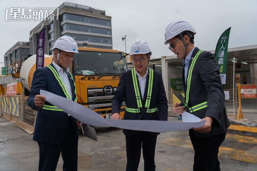 蔡傑銘早前到河套香港園區視察。創新科技及工業局fb圖片 蔡傑銘早前到河套香港園區視察。創新科技及工業局fb圖片